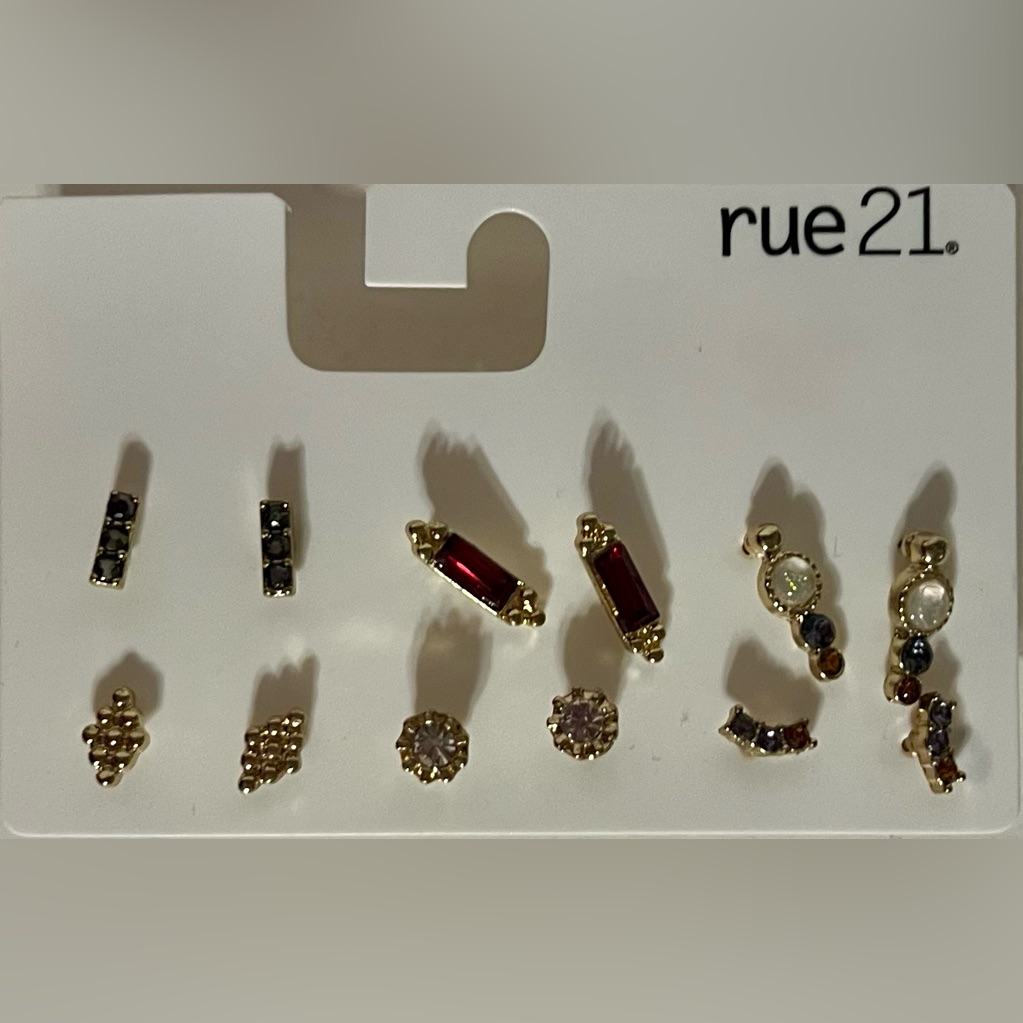 420 Rue21 6 Pairs Rhinestone Stud Earringsset Lady Jewelry Forwomen Teen Girls 8$